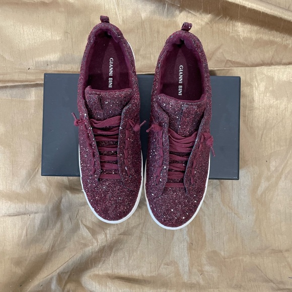 Gianni Bini Zoric Sneakers - Picture 5 of 5